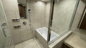 東京都江東区豊洲にてお風呂（浴室）のガラスコーティングを行いました。【施工事例143】