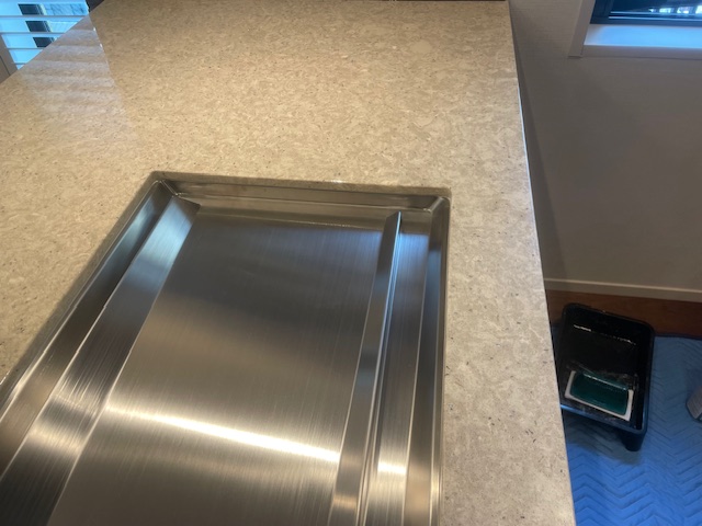 東京都文京区小石川でキッチンのガラスコーティングを行いました。【施工事例139】