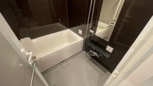 東京都江戸川区東小松川でマンション、お風呂（浴室）のガラスコーティングを行いました。【施工事例144】